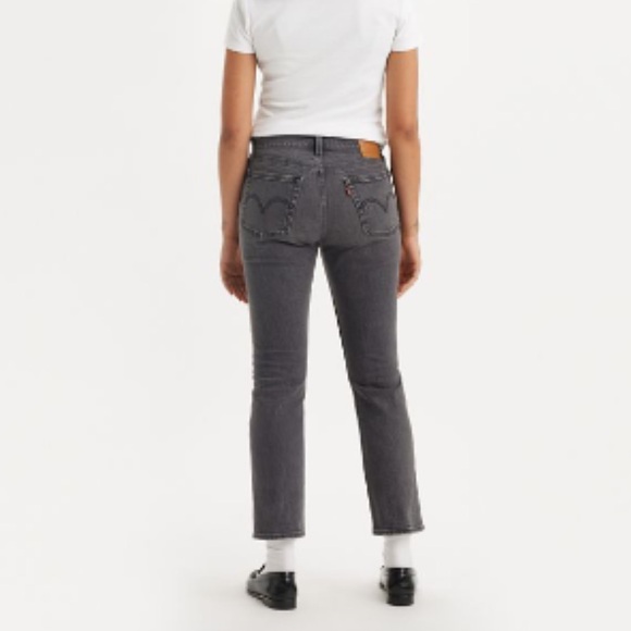 Wedgie Straight Fit Jeans in size 27x26 - Picture 2 of 5